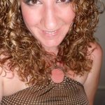 Fany cherche deux homme pour une doublette sur Chartres