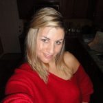 Coquine blonde de Nantes cherche un plan q