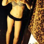 Petite coquine de 24 ans vivant seule à Lille